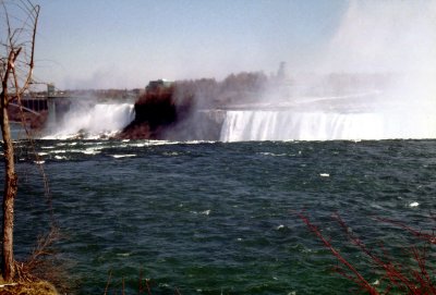 08 Above Horseshoe Falls 03.jpg