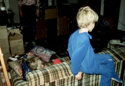 02 Figuring out what to pack next.jpg