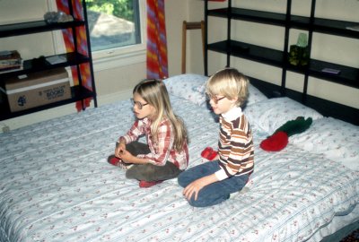 05 Erica and Keith watching TV 02.jpg