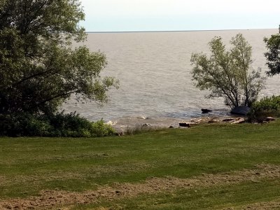 11 Lake Ontario high water 02.jpg