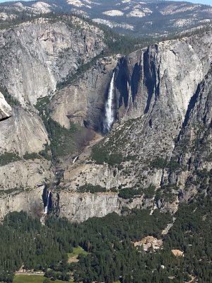 15 Yosemite Falls from Glacier Point 02.jpg