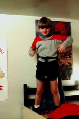 02 Dylan superhero 01.jpg