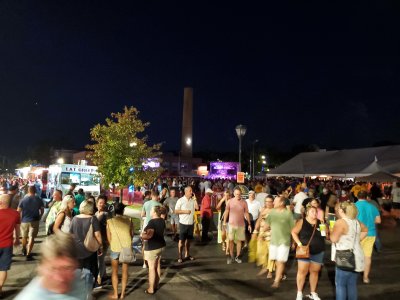16 Fairport Music and Food Fest, 28 August 02.jpg