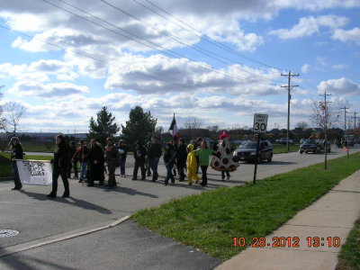 Pumkin Parade SI FI Club.JPG