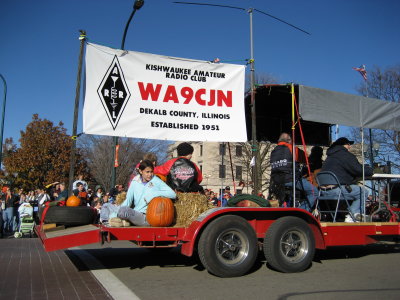 Float 5.JPG