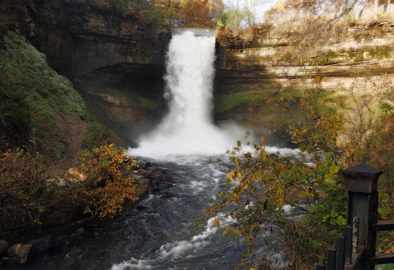 Minnehaha_Falls_copy.jpg