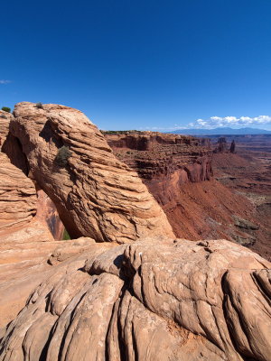 View from Mesa Arch into Buck Canyon at 7mm