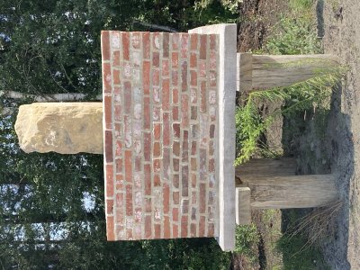 borderstone