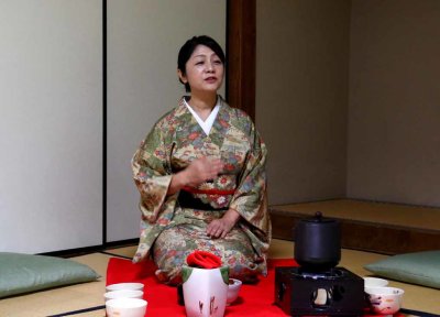 OUR HOSTESS FOR A 400-YEAR OLD TRADITIONAL TEA CEREMONY