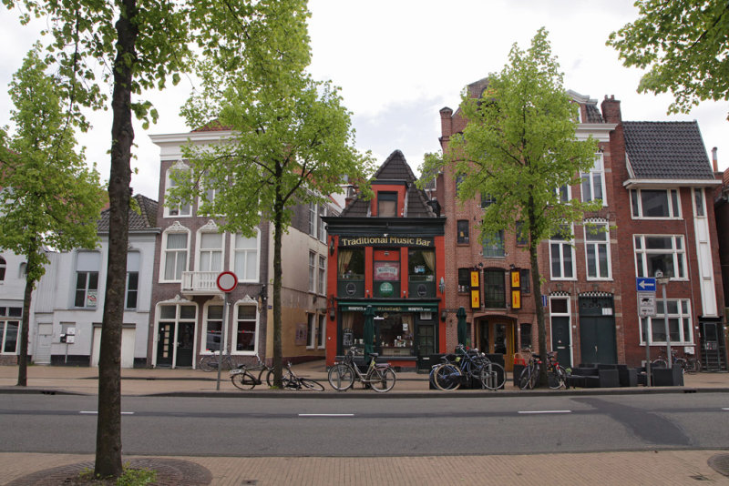 Busy Cycling in Groningen