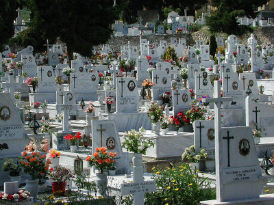 Graveyard2.jpg
