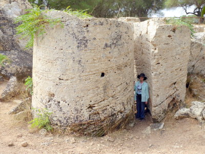 Cave Di Cusa - ancient stone quarry