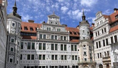 Big courtyard of the Residence / Grosser Schlosshof Dresdner Residenz