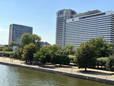 IDG Immobilien Facility Management GmbH - Frankfurt and  Parkhaus Hotel Intercontinental APCO
