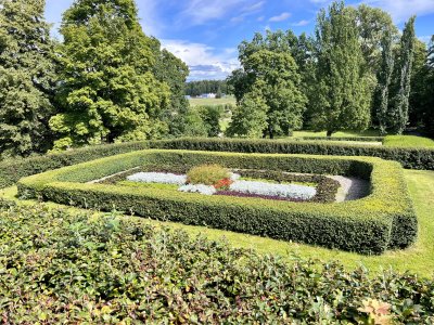 Karlslund Manor Gardens