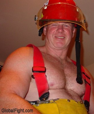 firefighter muscleman gay gearfetish.jpg