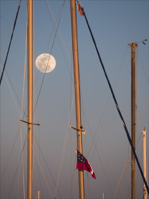 Moon and Mast 