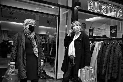 Chatting shoppers