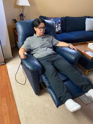 Delfin in Seattle.jpg