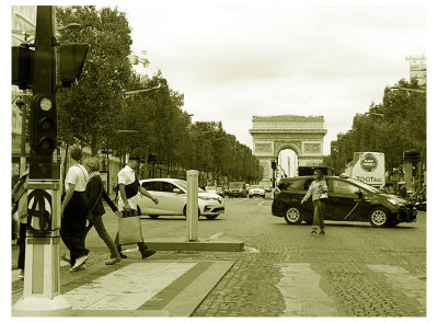 (30) Champs Elyses Avenue