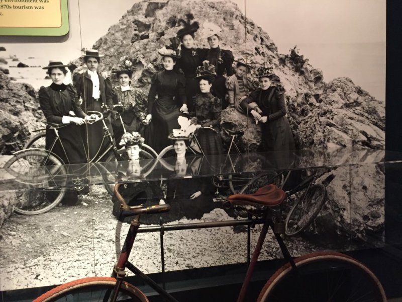 Women vacationing at Mackinac Island to avoid dirty cities