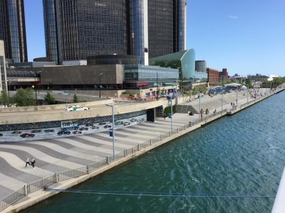 3._Detroit_Riverfront.JPG