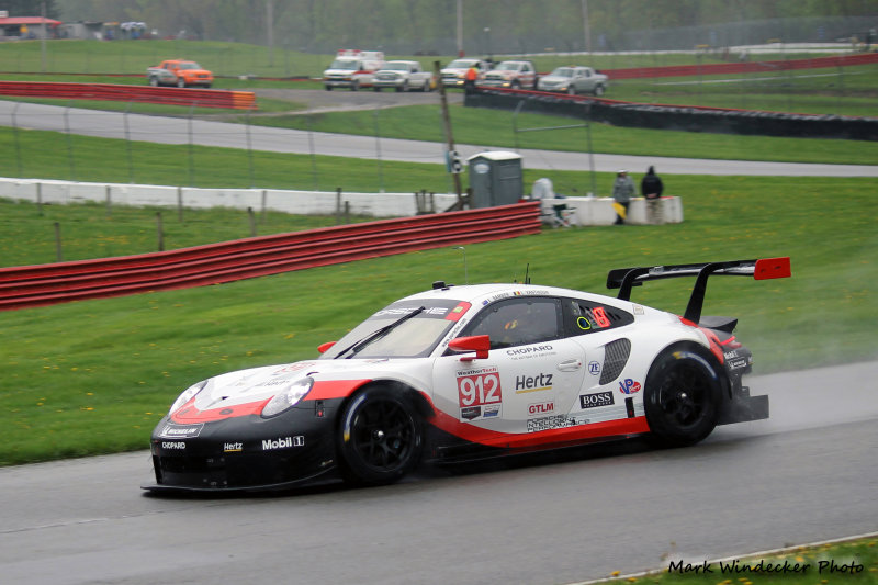 Porsche GT Team Porsche 911RSR 