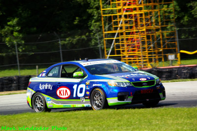 39TH 21-ST ANDY LALLY/NIC JONSSON KIA FORTE KOUP