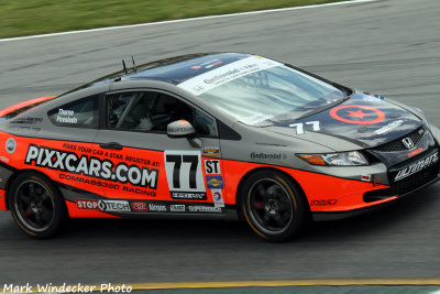 23rd 7ST Aaron Povoledo/Robert Thorne Honda Civic Si