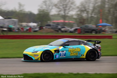 Automatic Racing Aston Martin AMR Vantage