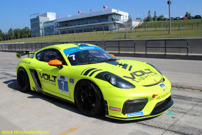 Porsche 718 Cayman GT4 Clubsport Park Place Motorsports