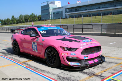 Ford Mustang GT4 PF Racing