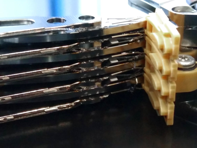 hard-disk-replacement-block-reading-heads-failed