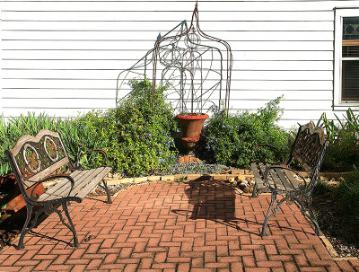 Sitting area #2