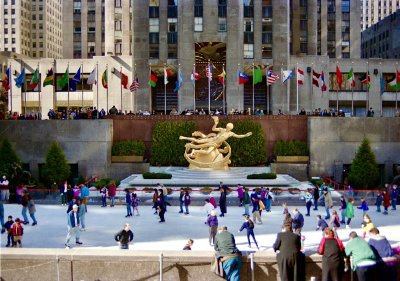 Skaters at The Rockefeller Centre, NYC