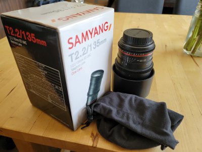 Samyang 135 T2.2