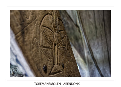 Decorative carvings in the stairs