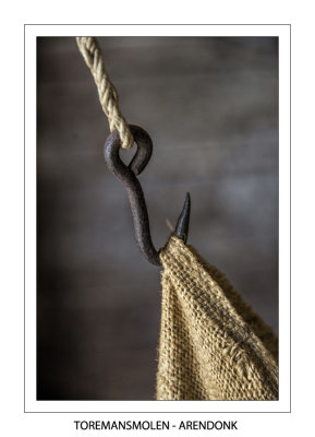 Sack holder