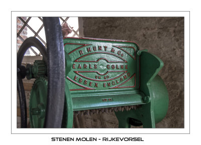 Old crusher machine used in an oilmill, that was once next to this mill