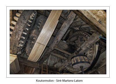 View on the entire windschaft with brakewheel and double wheel on the left.