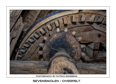 Tandwiel voor het luiwerk - Cogged pinion wheel for the sack hoist winch