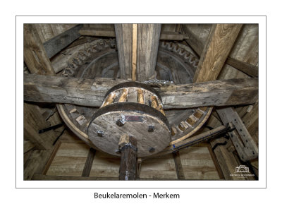 016 Vangwiel met lantaarn