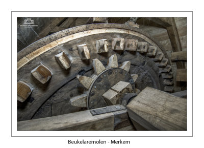 026 Luiwerk sterrewiel