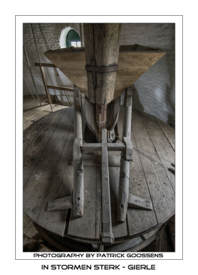 052 Bovenzicht maalstoel