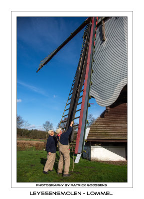 022 Opzeilen van de molen, teamwerk
