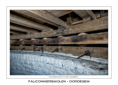 021 Het rollenkruiwerk( hout )