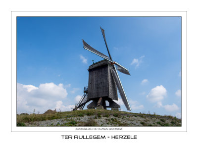 003 Mooi op een molenbelt