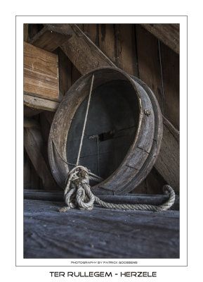 068 Oude graanmaat