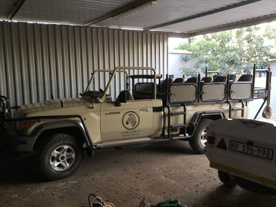 Zebra Hills safari vehicle