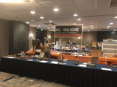 Other side of the vendor room